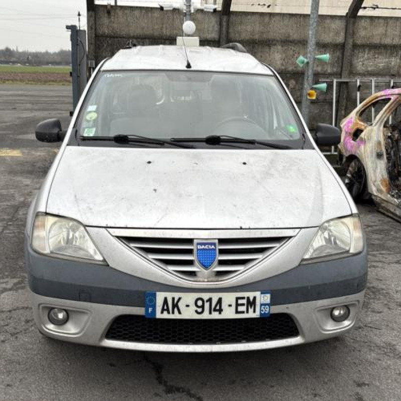 Reservoir essence DACIA LOGAN MCV 1 Photo n°8