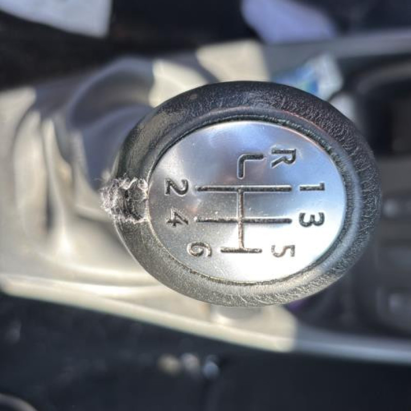 Pretensionneur de ceinture avant gauche DACIA DUSTER 1 Photo n°13