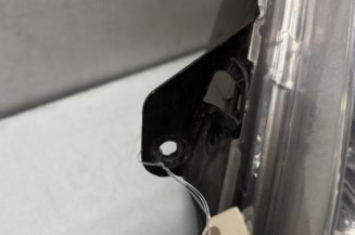 Optique avant principal gauche (feux)(phare) SUZUKI SWIFT 3