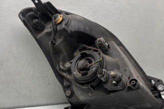 Optique avant principal gauche (feux)(phare) SUZUKI SWIFT 3