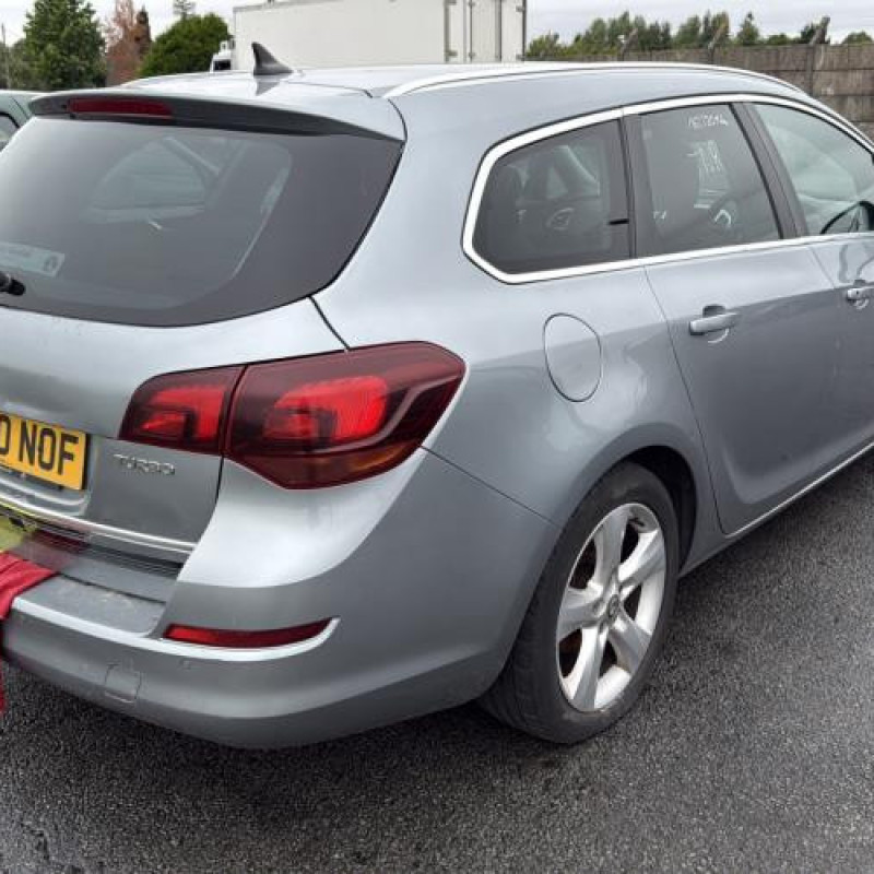 Optique avant principal gauche (feux)(phare) VAUXHALL ASTRA H Photo n°7