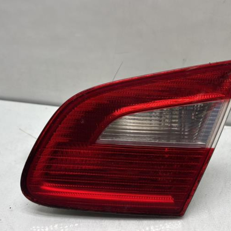 Feu arriere secondaire droit (feux) SKODA SUPERB 2 Photo n°1