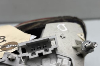 Feu arriere secondaire droit (feux) SKODA SUPERB 2