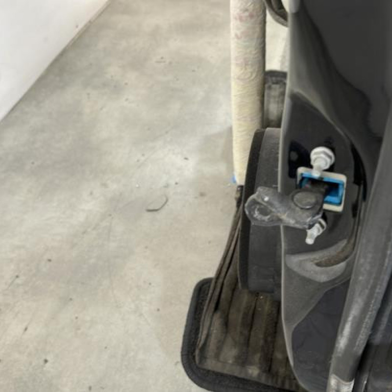 Porte avant gauche CHEVROLET ORLANDO Photo n°5