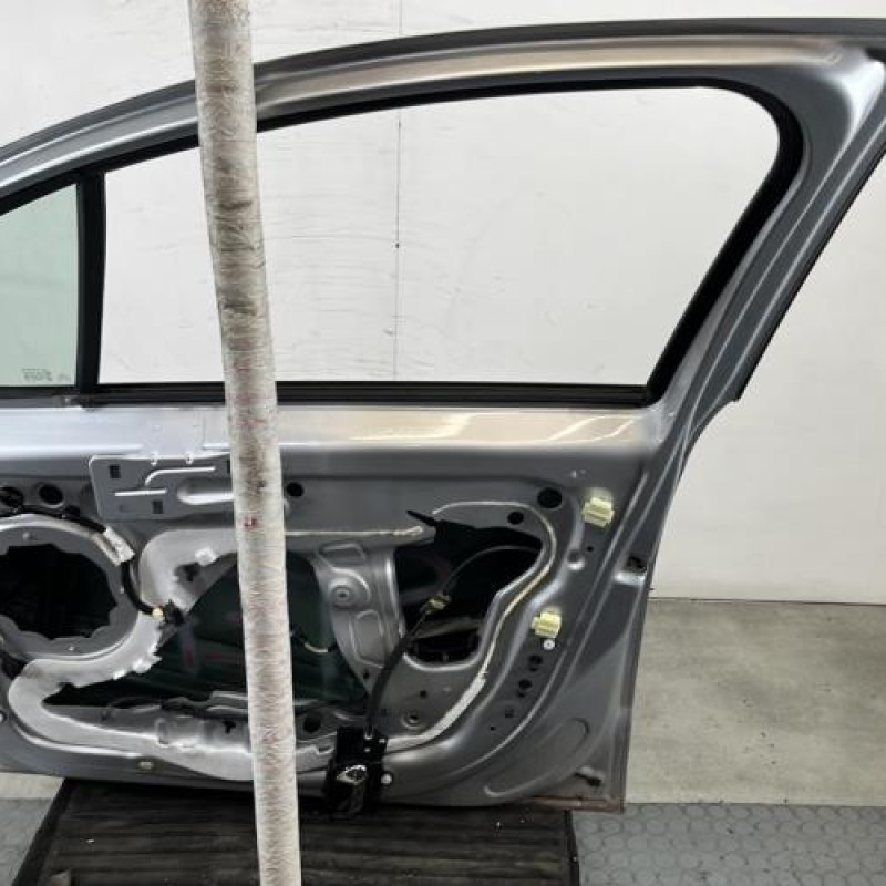 Porte avant droit CITROEN C3 2 Photo n°7