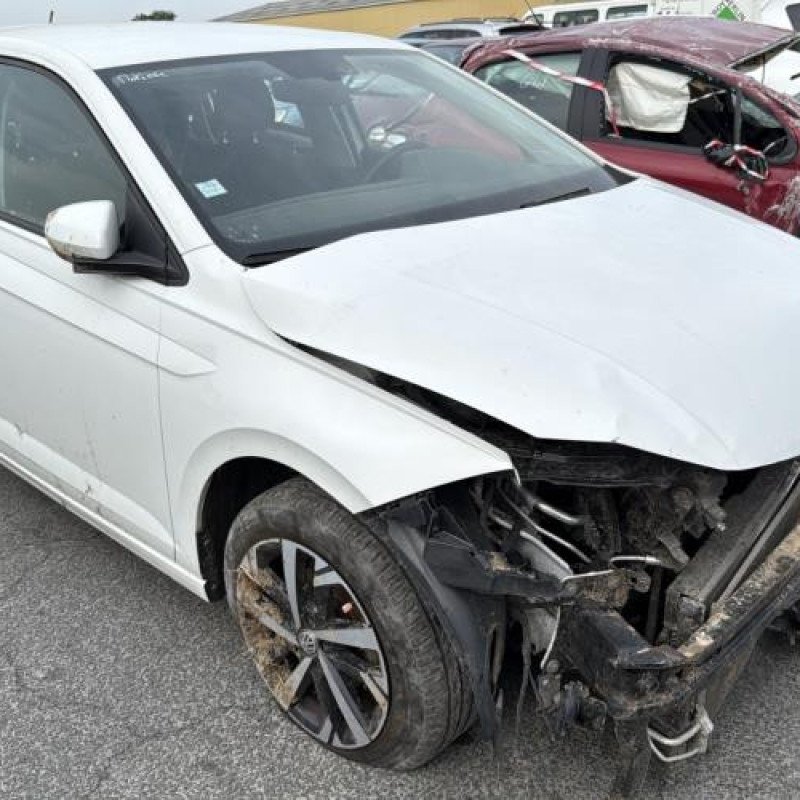 Feu arriere principal droit (feux) VOLKSWAGEN POLO 6 Photo n°16