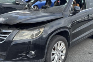 Anti brouillard gauche (feux) VOLKSWAGEN TIGUAN 1