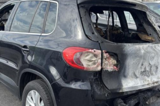 Anti brouillard gauche (feux) VOLKSWAGEN TIGUAN 1