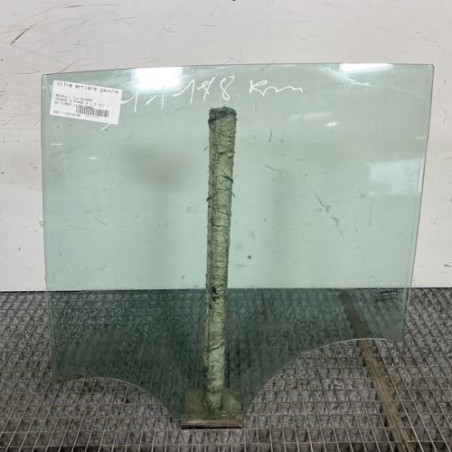 Vitre arriere gauche RENAULT MEGANE 2 Photo n°1