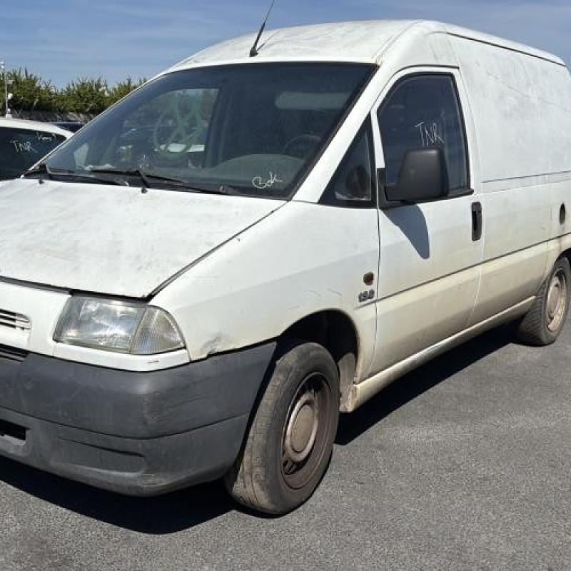 Etrier avant gauche (freinage) CITROEN JUMPY 1 Photo n°4