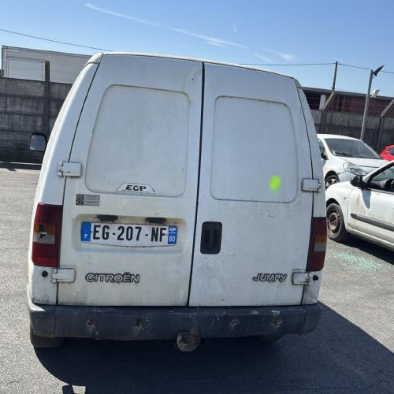 Etrier avant gauche (freinage) CITROEN JUMPY 1 Photo n°8