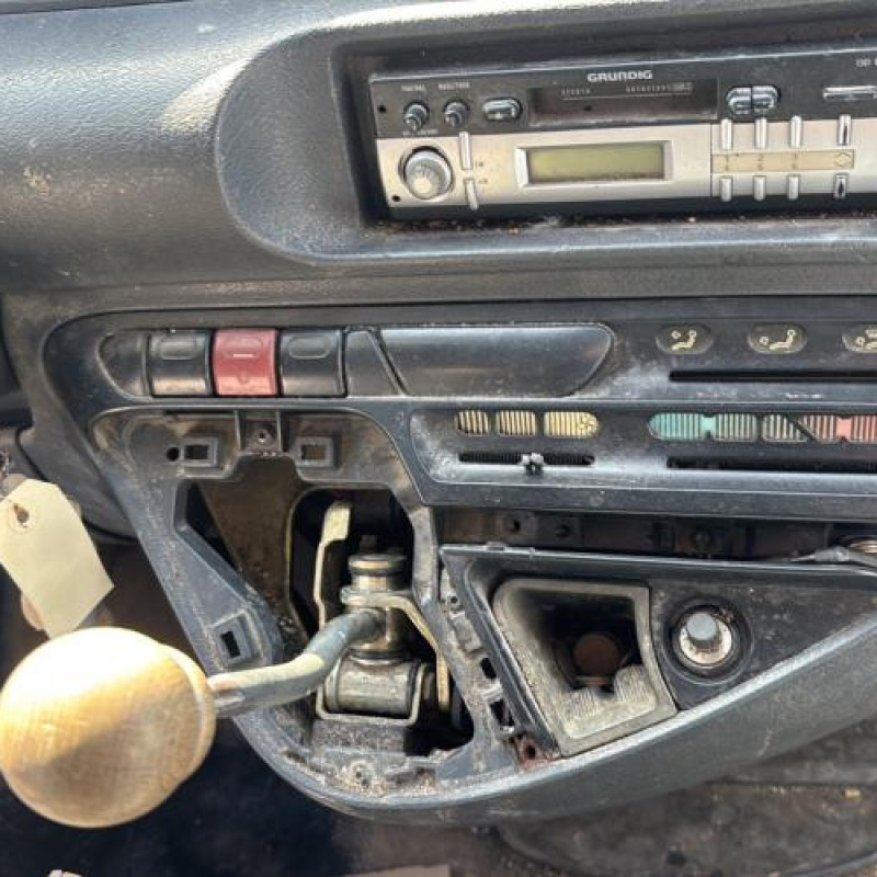 Etrier avant gauche (freinage) CITROEN JUMPY 1 Photo n°16