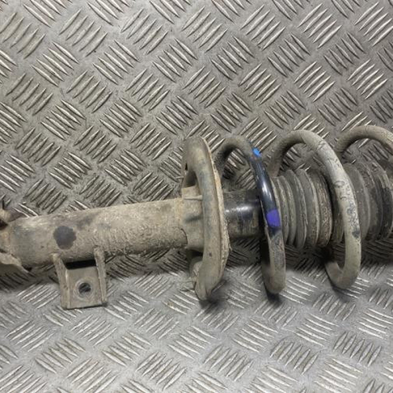 Amortisseur avant droit KIA SPORTAGE 3 Photo n°1