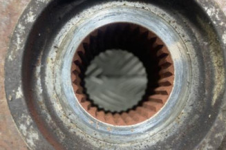 Pivot de moyeu avant droit KIA SPORTAGE 3