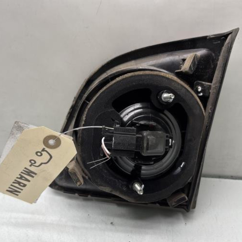 Feu arriere secondaire gauche (feux) VOLKSWAGEN GOLF PLUS Photo n°2