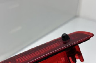 Feu arriere stop central NISSAN QASHQAI 1