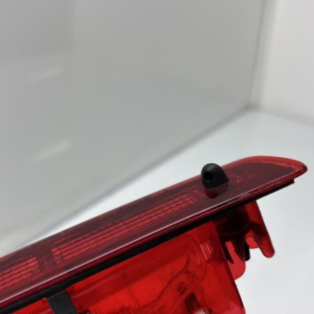 Feu arriere stop central NISSAN QASHQAI 1