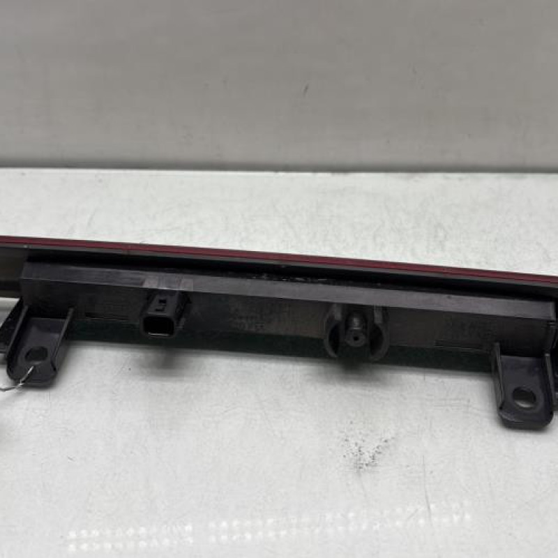 Feu arriere stop central RENAULT MEGANE 4 Photo n°2