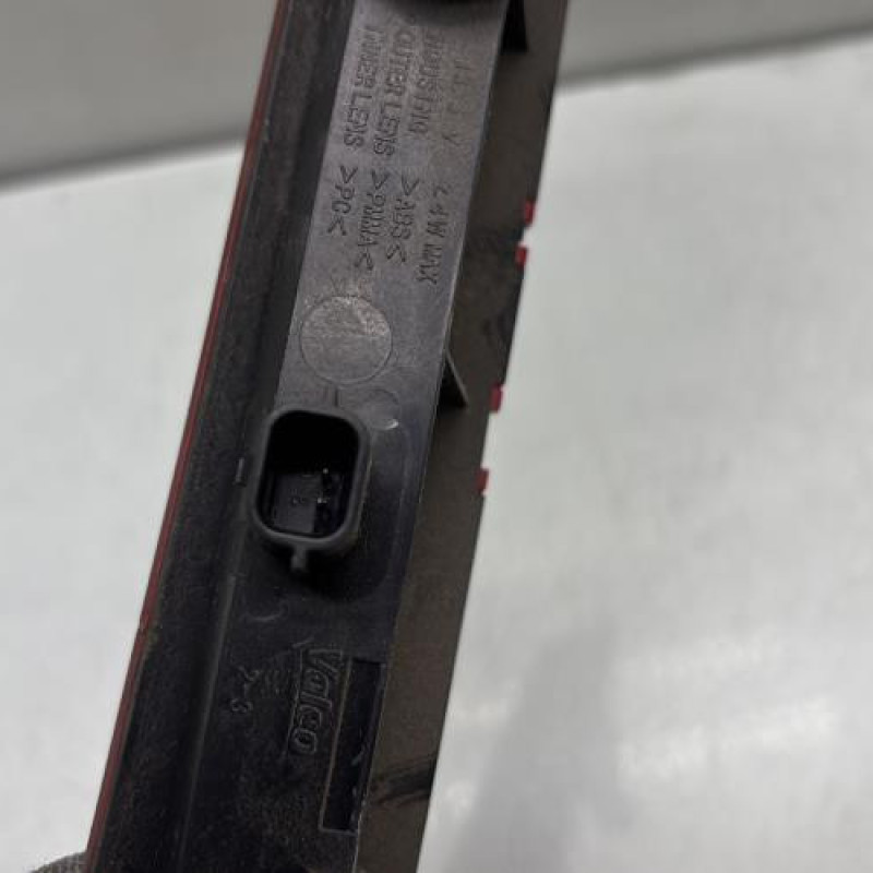 Feu arriere stop central RENAULT MEGANE 4 Photo n°3