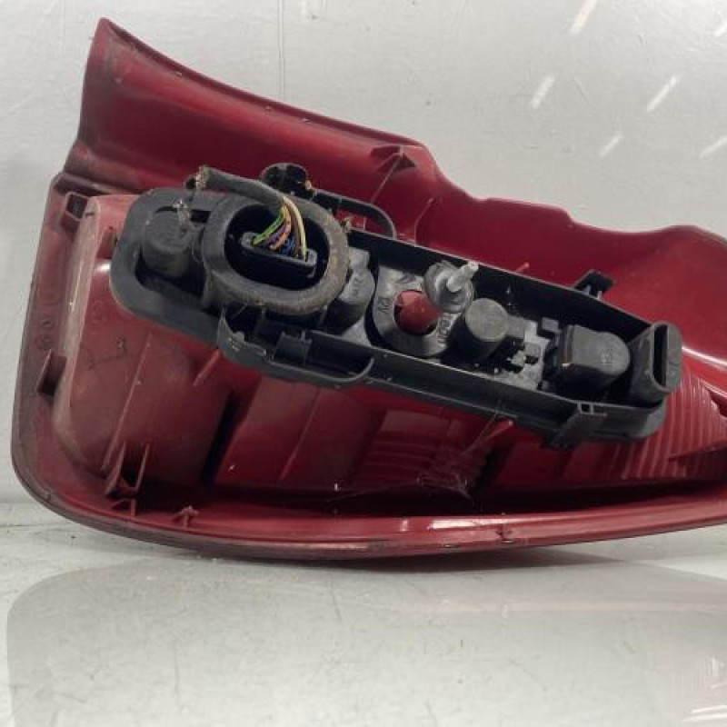 Feu arriere principal gauche (feux) CITROEN C2 Photo n°2