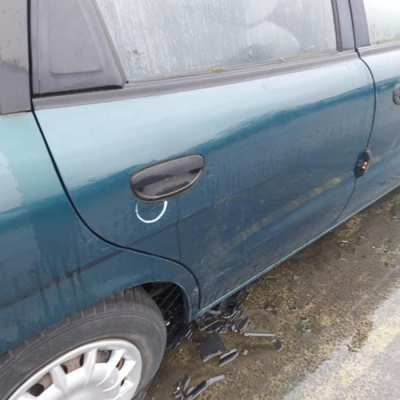 Feu arriere principal gauche (feux) DAEWOO NUBIRA 1 Photo n°16