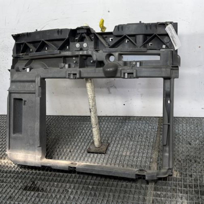 Face avant CITROEN C3 PICASSO Photo n°3