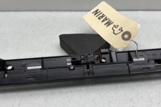 Feu arriere stop central RENAULT LAGUNA 3