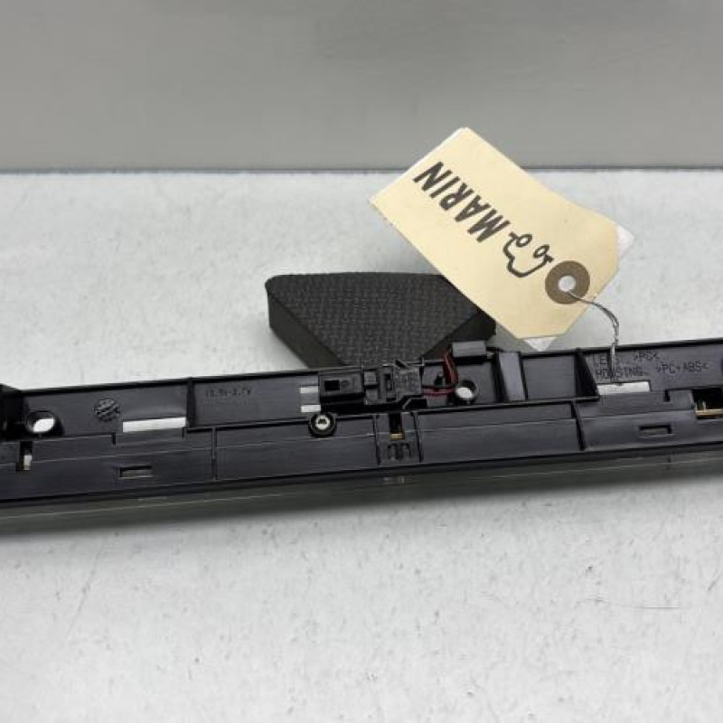 Feu arriere stop central RENAULT LAGUNA 3 Photo n°3