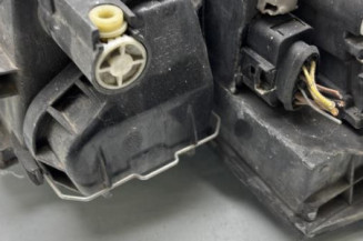 Optique avant principal droit (feux)(phare) AUDI A4 2