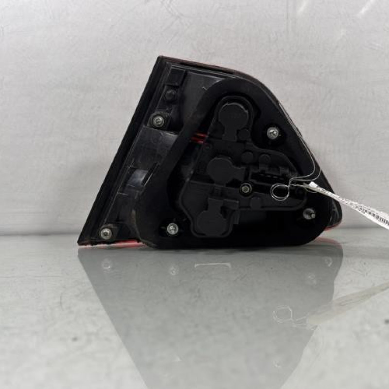 Feu arriere secondaire gauche (feux) SEAT TOLEDO 4 Photo n°2