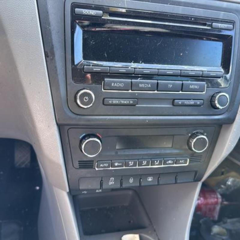 Feu arriere secondaire gauche (feux) SEAT TOLEDO 4 Photo n°19