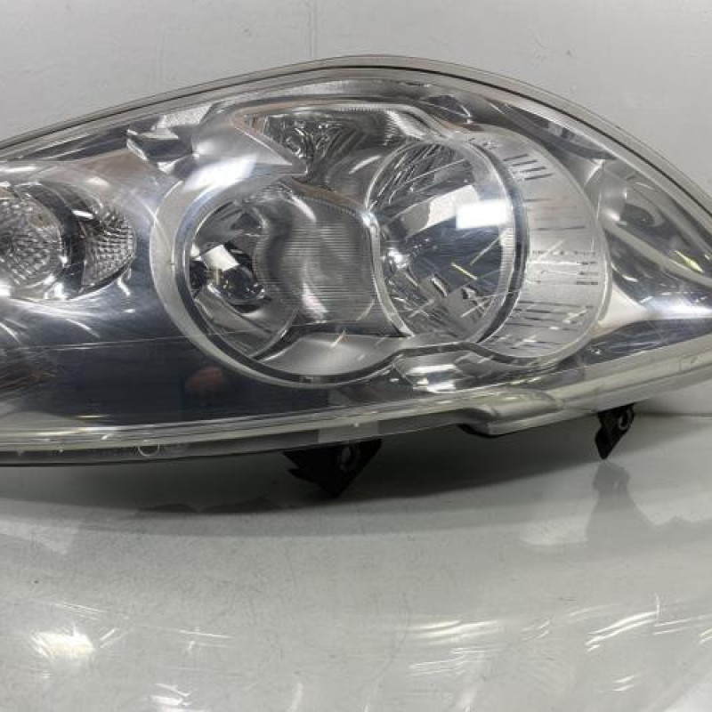 Optique avant principal gauche (feux)(phare) RENAULT MASTER 3 Photo n°1
