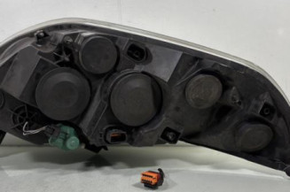 Optique avant principal gauche (feux)(phare) RENAULT MASTER 3