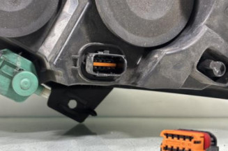 Optique avant principal gauche (feux)(phare) RENAULT MASTER 3