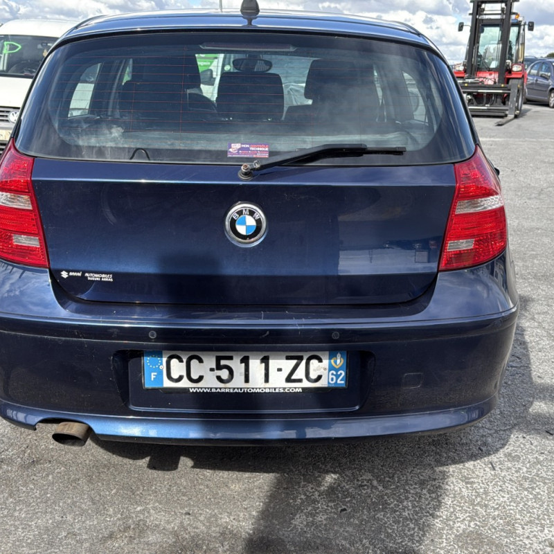 BMW SERIE 1 E87 PHASE 2 116d 2.0D - 16V TURBO Photo n°5