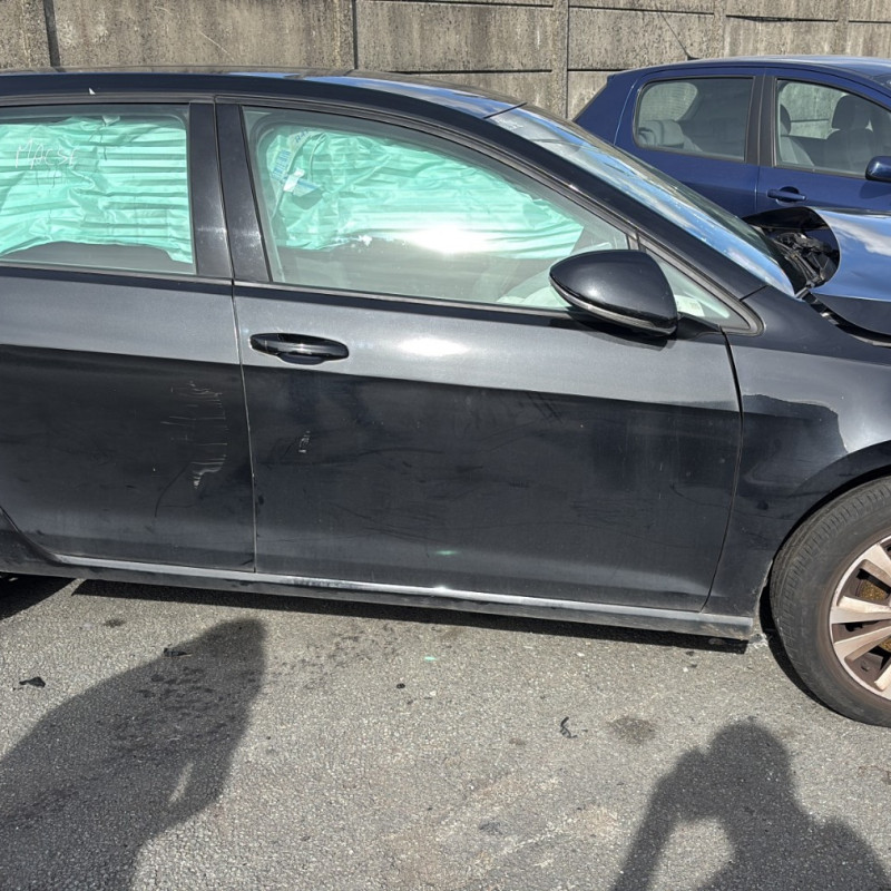 VOLKSWAGEN GOLF 7 PHASE 2 1.0 TSI - 12V TURBO Photo n°8