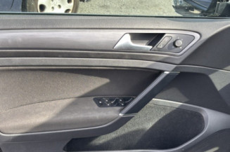 VOLKSWAGEN GOLF 7 PHASE 2 1.0 TSI - 12V TURBO