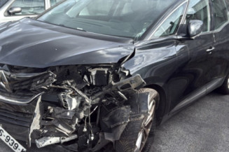 RENAULT SCENIC 4 1.2i - 16V TURBO TCE 130 Photo n°1