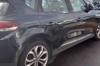 RENAULT SCENIC 4 1.2i - 16V TURBO TCE 130