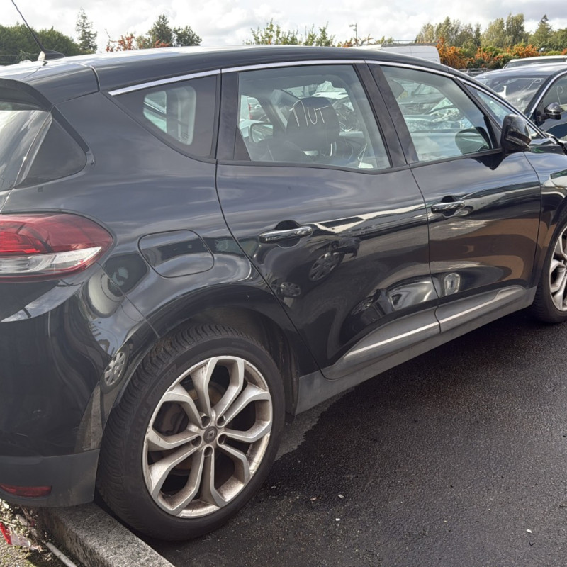 RENAULT SCENIC 4 1.2i - 16V TURBO TCE 130 Photo n°3
