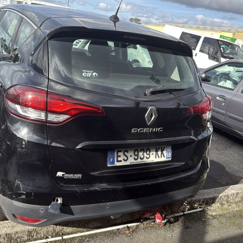 RENAULT SCENIC 4 1.2i - 16V TURBO TCE 130 Photo n°5