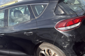 RENAULT SCENIC 4 1.2i - 16V TURBO TCE 130