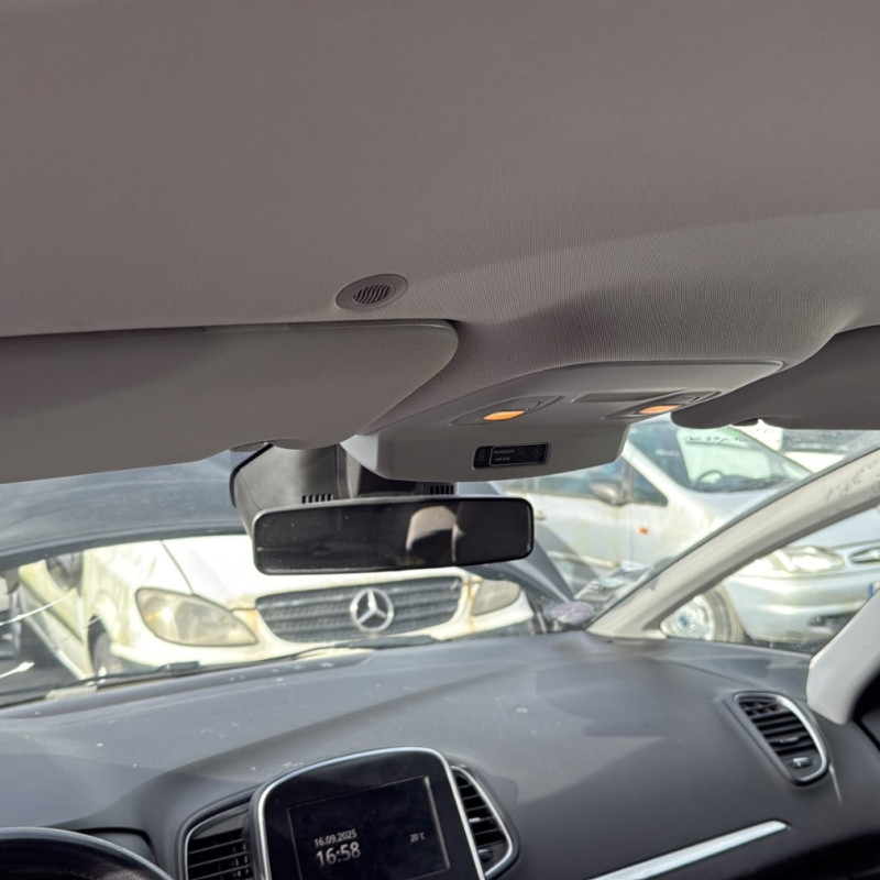 RENAULT SCENIC 4 1.2i - 16V TURBO TCE 130 Photo n°15