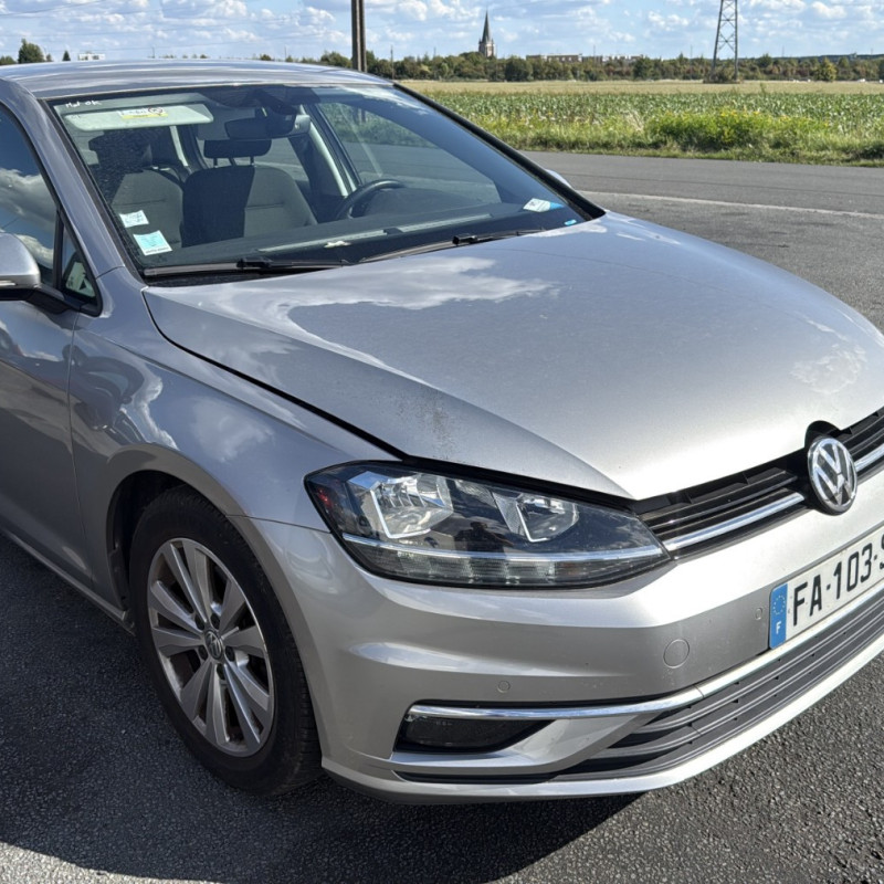VOLKSWAGEN GOLF 7 PHASE 2 1.4 TSI - 16V TURBO Photo n°2