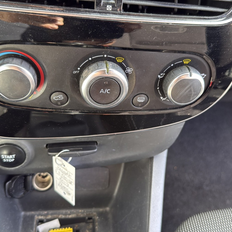 RENAULT CLIO 4 PHASE 2 1.5 DCI - 8V TURBO Photo n°20