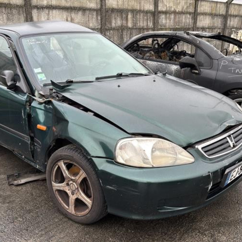Feu arriere stop central HONDA CIVIC 6 Photo n°6