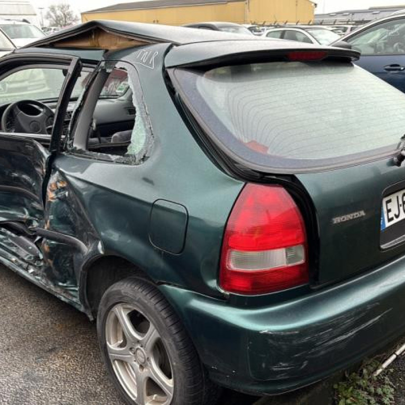 Feu arriere stop central HONDA CIVIC 6 Photo n°8
