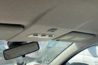 Feu arriere stop central NISSAN MICRA 4