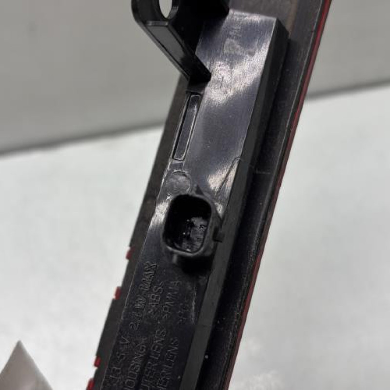 Feu arriere stop central RENAULT MEGANE 4 Photo n°3