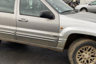 Feu arriere stop central JEEP GRAND CHEROKEE 1